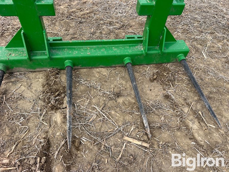 2012-frontier-large-square-bale-spear-image-10