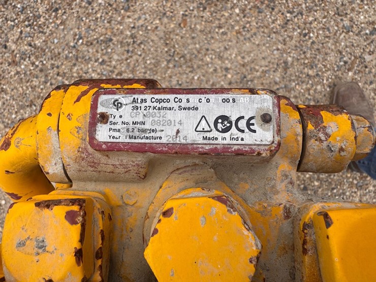 #2802-•-e-z-drill-210b-sra-concrete-drill-image-10