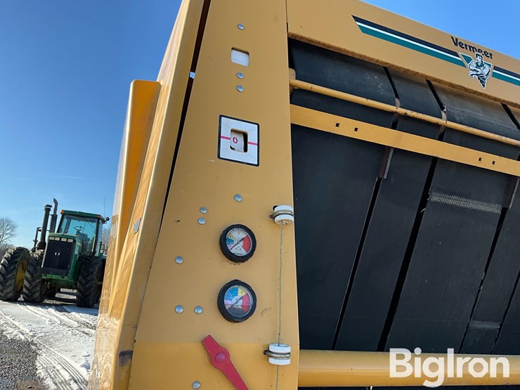 2000-vermeer-605l-image-16