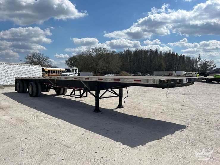 2002-48ft.-t/a-flatbed-trailer-image-2