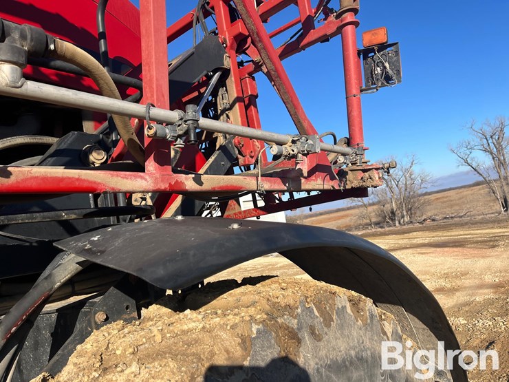 2014-case-ih-patriot-4430-image-11