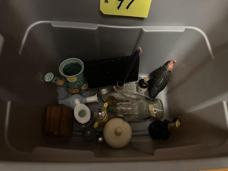 vintage-jugs-&-houseware-image-2