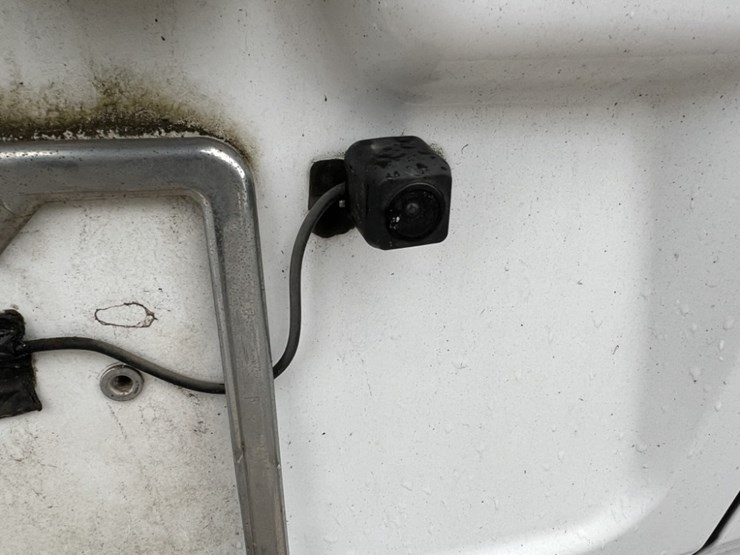 2011-ford-transit-image-19