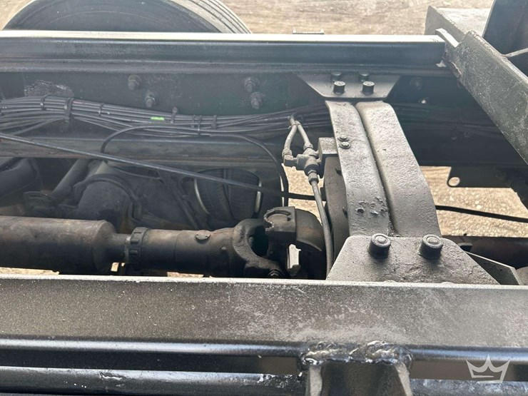 2006-mack-cv713-granite-tri-axle-dump-truck-image-15