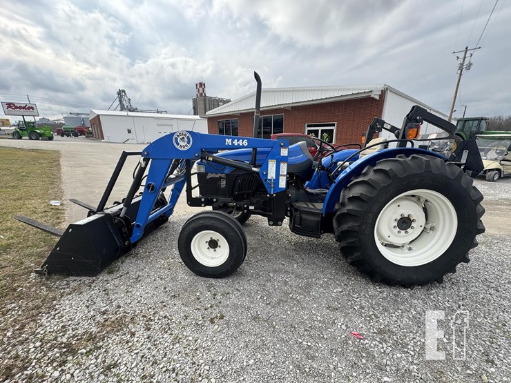 new-holland-tn65-image-10