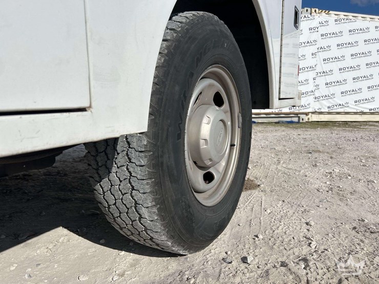 2016-ford-f250-image-24