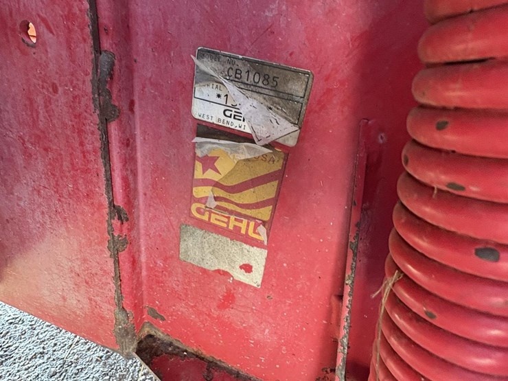 gehl-cb1085-image-17