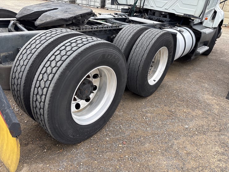 2021-international-lt-image-7