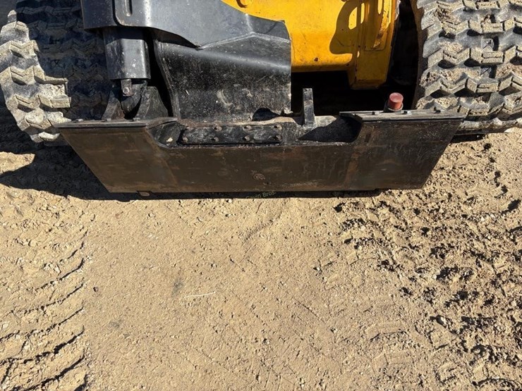 2019-jcb-270t-image-19