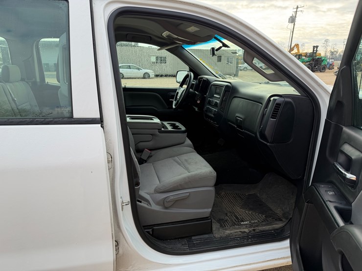 2017-gmc-1500-image-9