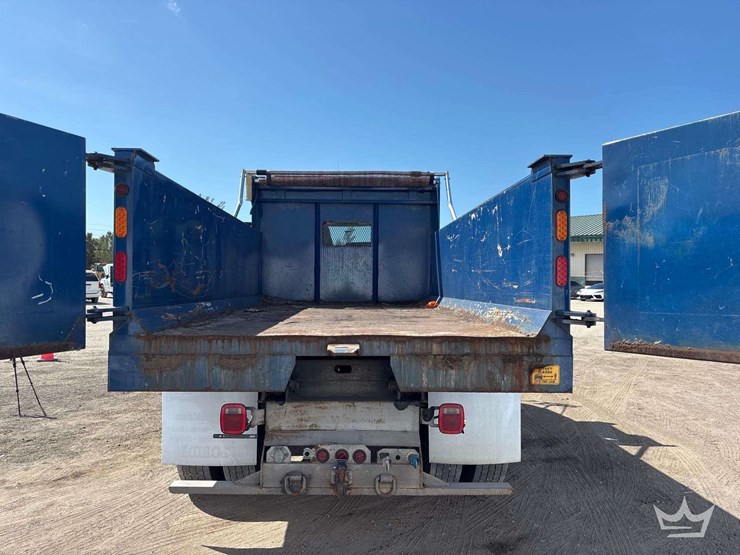 2020-peterbilt-pb337-s/a-dump-truck-image-16