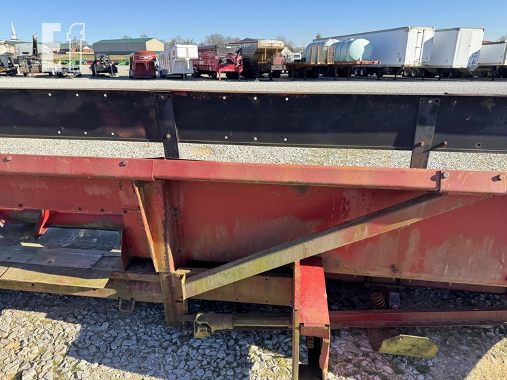 case-ih-1083-image-8