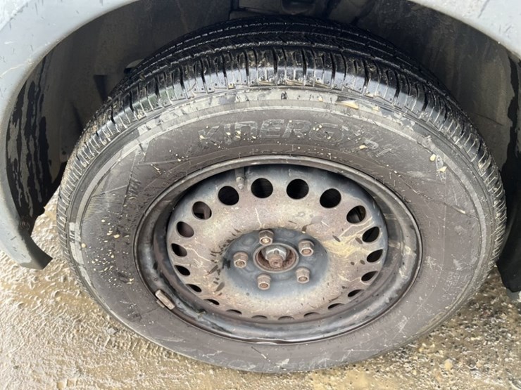 2011-ford-transit-image-15