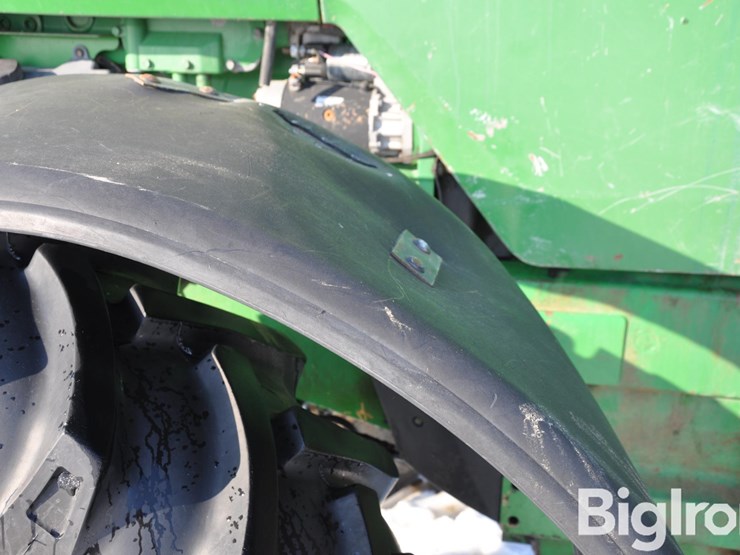 john-deere-8300-image-19