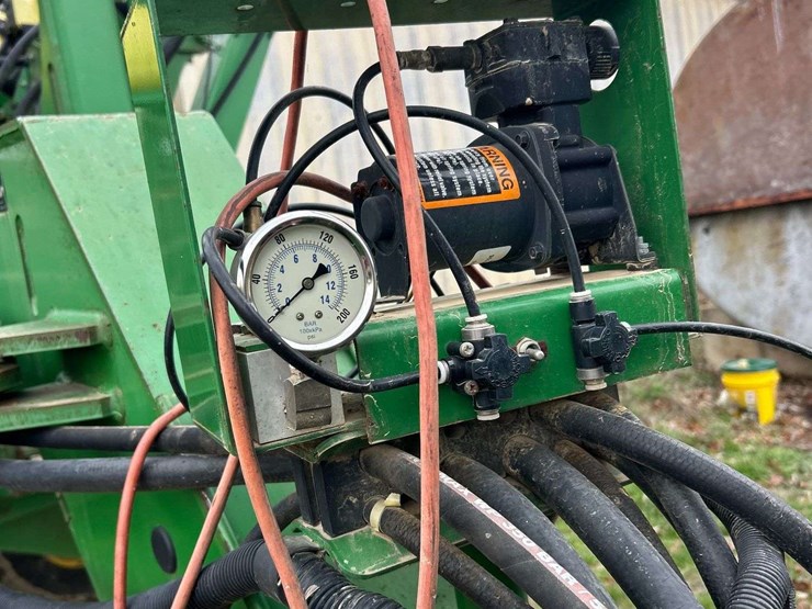 john-deere-1790-image-16