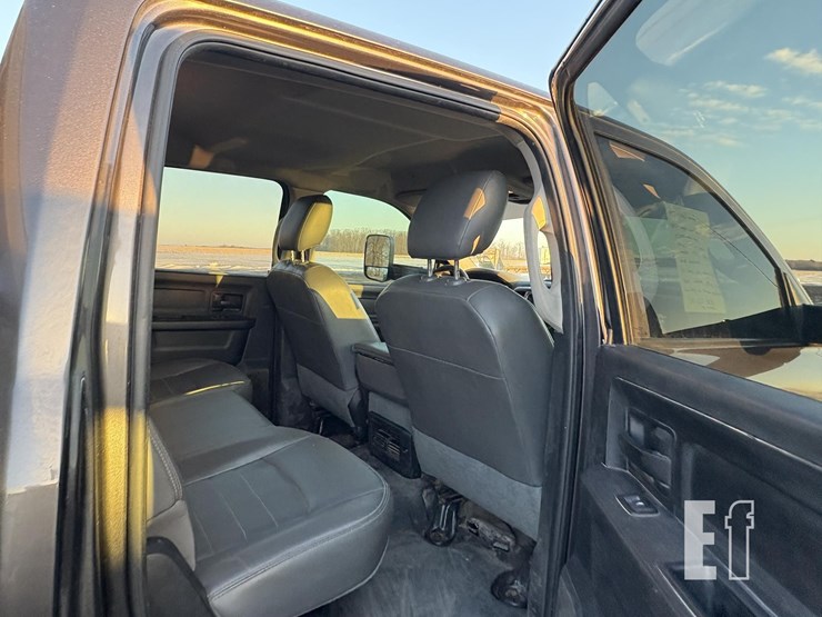 2017-dodge-ram-3500hd-image-10