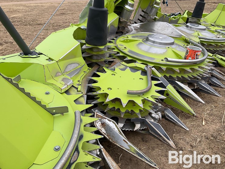 claas-orbis-750-image-11