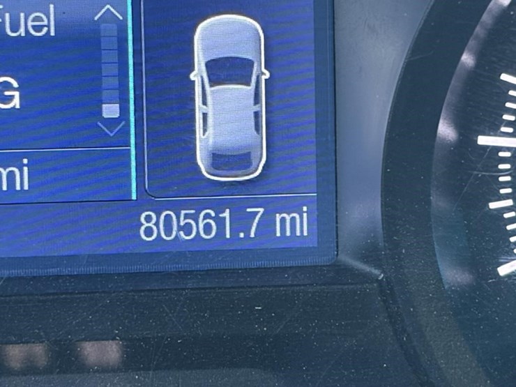 2014-ford-explorer-image-14