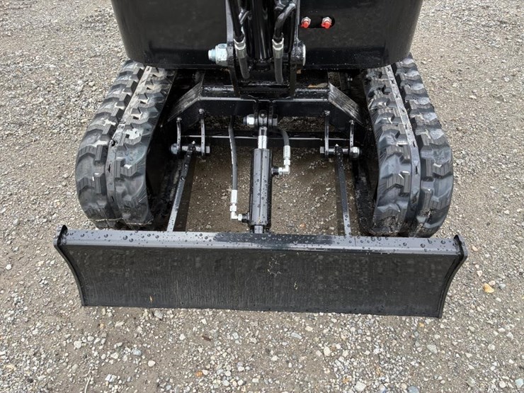 2026-cfg-industry-mh12rx-image-5