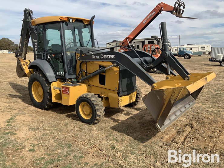 2023-deere-310g-image-3