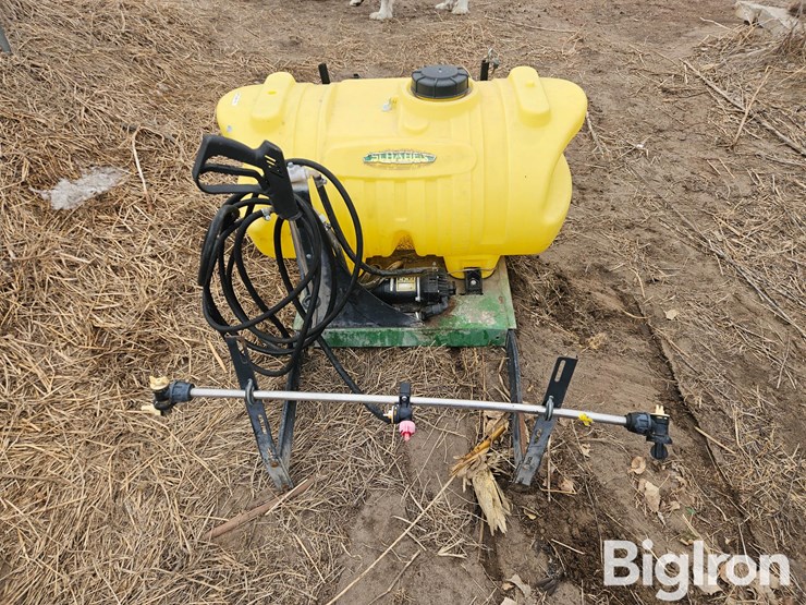 schaben-60-gallon-utv-sprayer-image-4