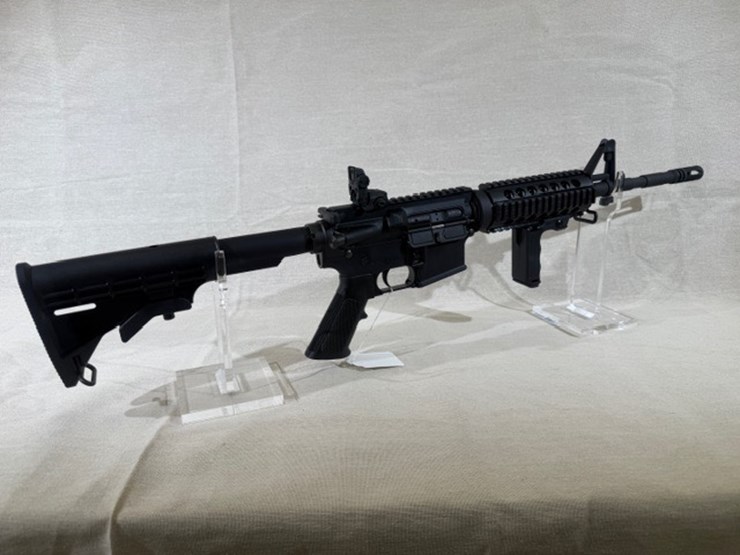 #213-•-bushmaster-model-xm15-e2s-ar-rifle-image-19