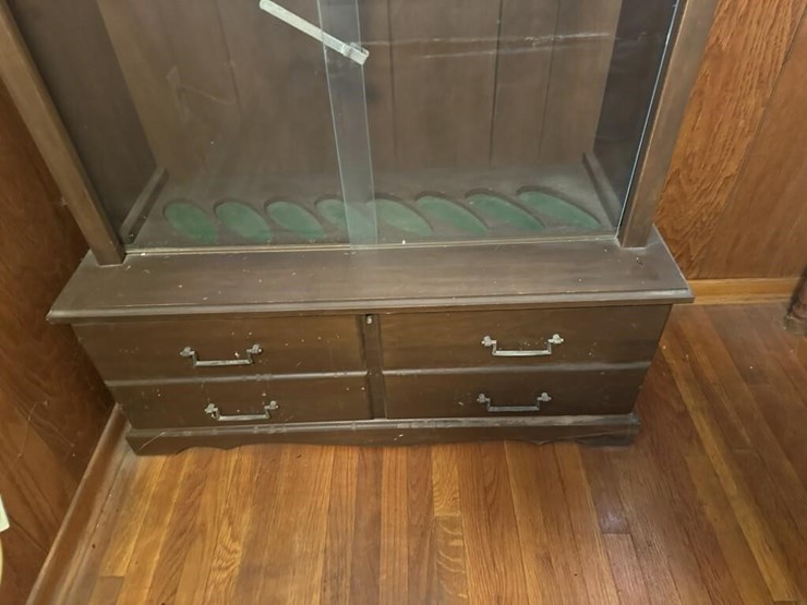 glass-gun-cabinet-image-4