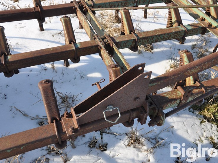 john-deere-1010-image-13