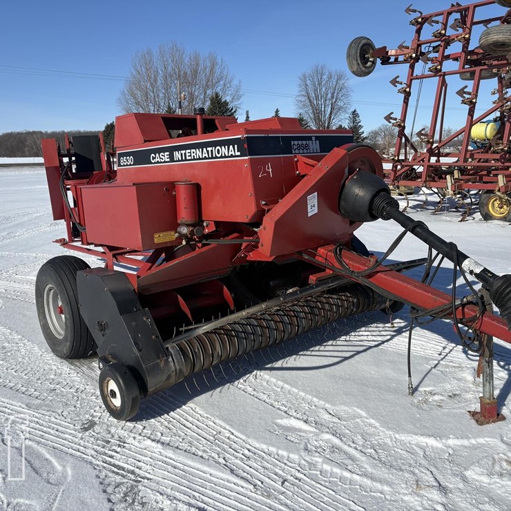 CASE IH 8530