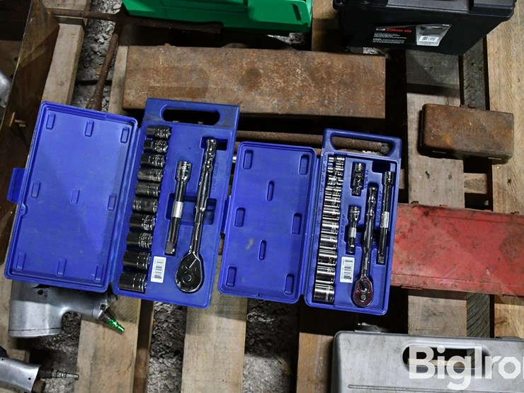 pallet-of-farm-support-image-16