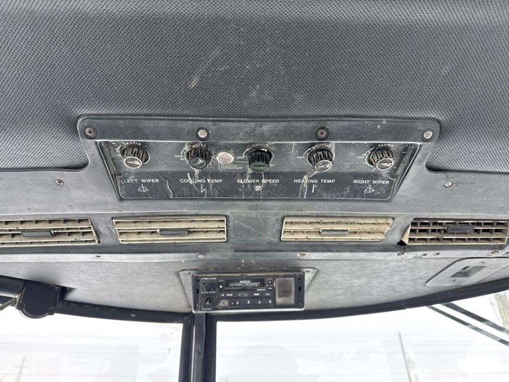 john-deere-4430-image-23