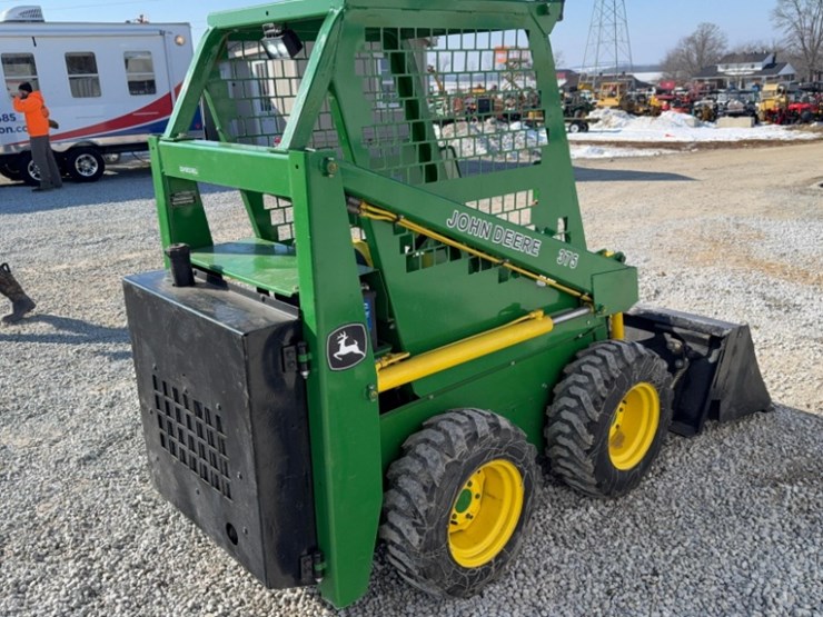 john-deere-375-image-5