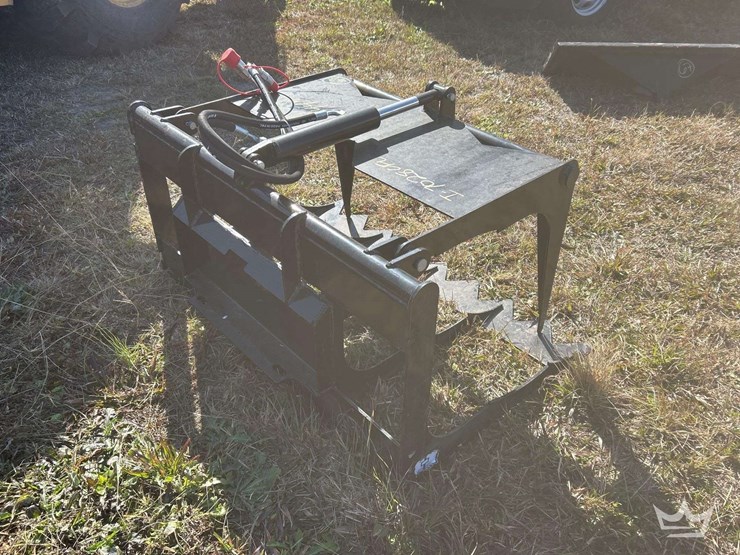 2025-44in-hydraulic-grapple-mini-skid-steer-attachment-image-3