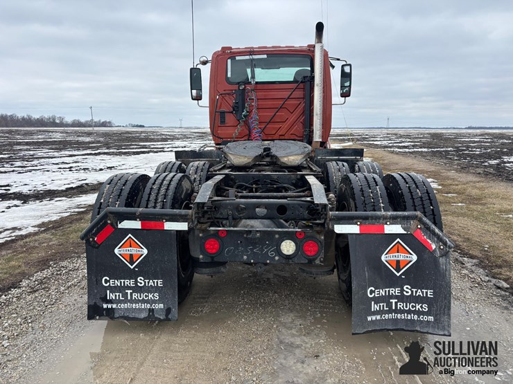 2014-international-prostar-image-6