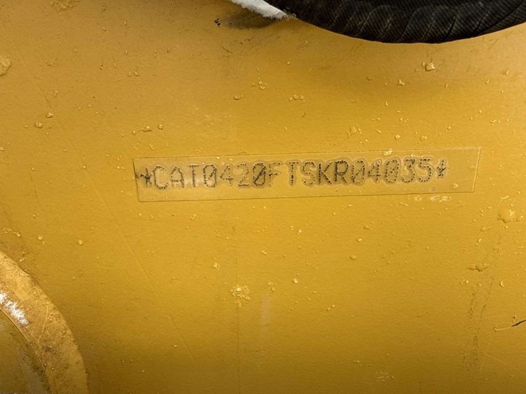caterpillar-420f-image-25
