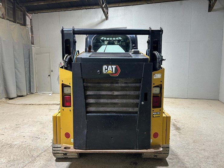 2021-caterpillar-259d3-image-3