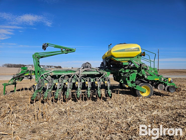 2013-john-deere-1790-ccs-image-8