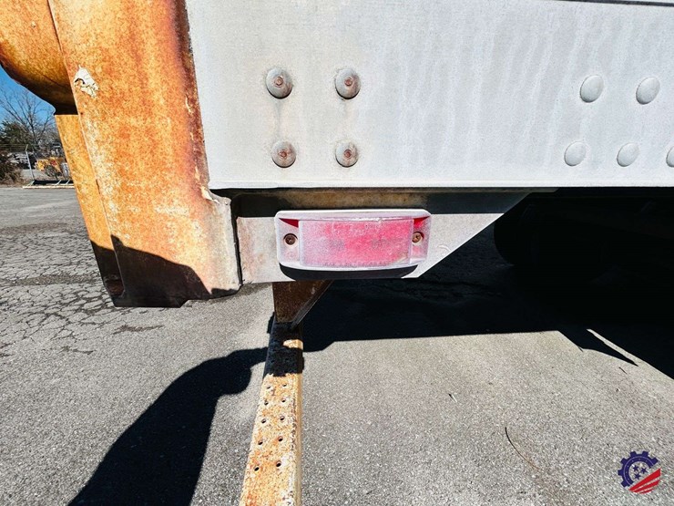 2001-utility-van-image-26