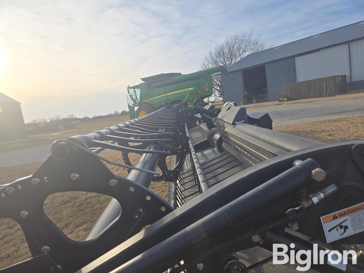 2012-mac-don-fd70-image-11