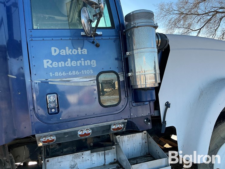 2000-international-9900-image-10