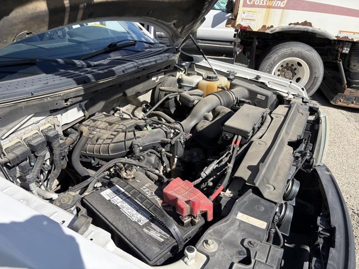 2013-ford-f150-xl-image-6