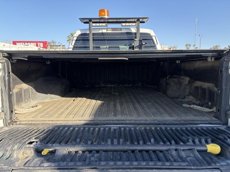 2011-ford-f350-sd-xlt-image-26