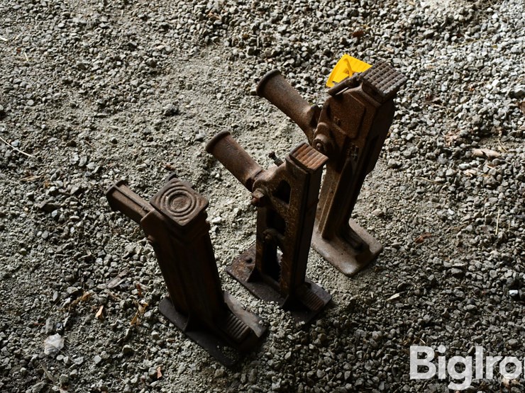 antique-jacks-image-7