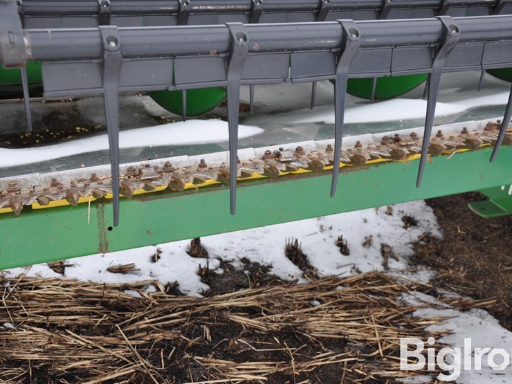 john-deere-635f-image-17