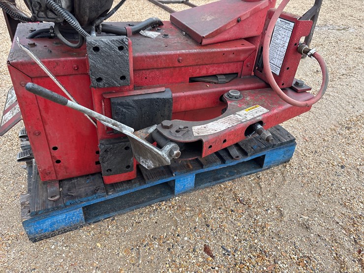 #1635-•-coats-tire-changing-machine-image-5