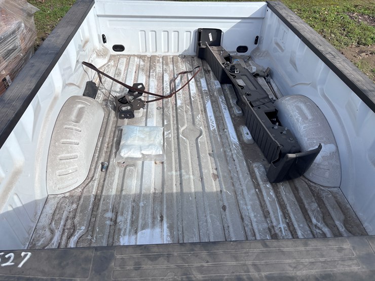 2023-ford-250-image-3