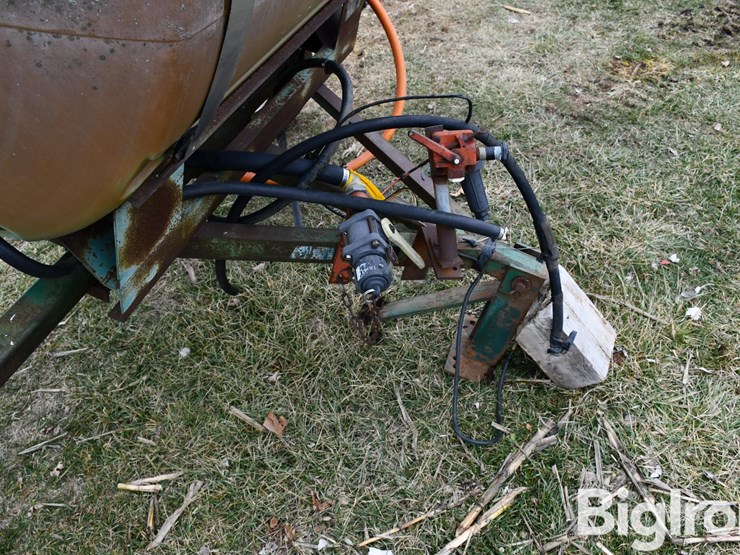 500-gallon-portable-poly-tank-image-19