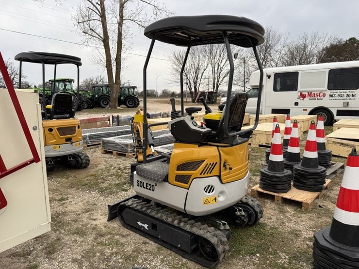 sdlanch-sdle20-diesel-mini-ex.-2025-image-4