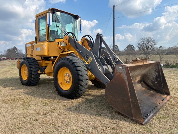 2004-volvo-l50d-image-11