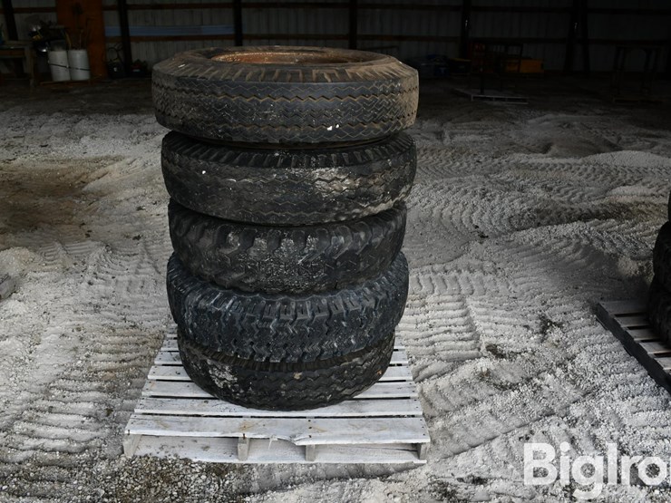 pallet-of-tires-image-2